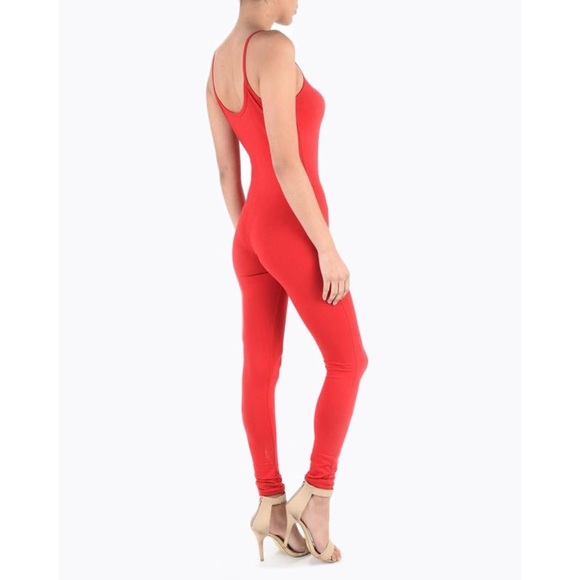 🎉HP🎉 Spaghetti Strap Bodycon Jumpsuit - Picture 6 of 8